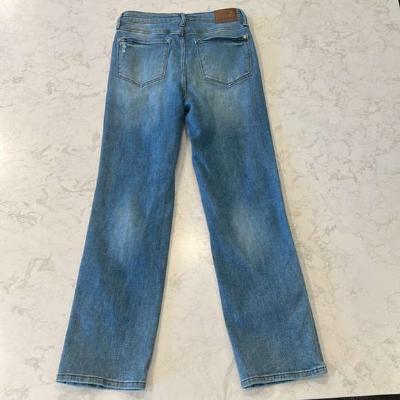 JUDY BLUE STRAIGHT LEG MIDRISE MEDIUM WASH  STRETCH JEANS WOMANS 11/30 - Picture 3 of 16